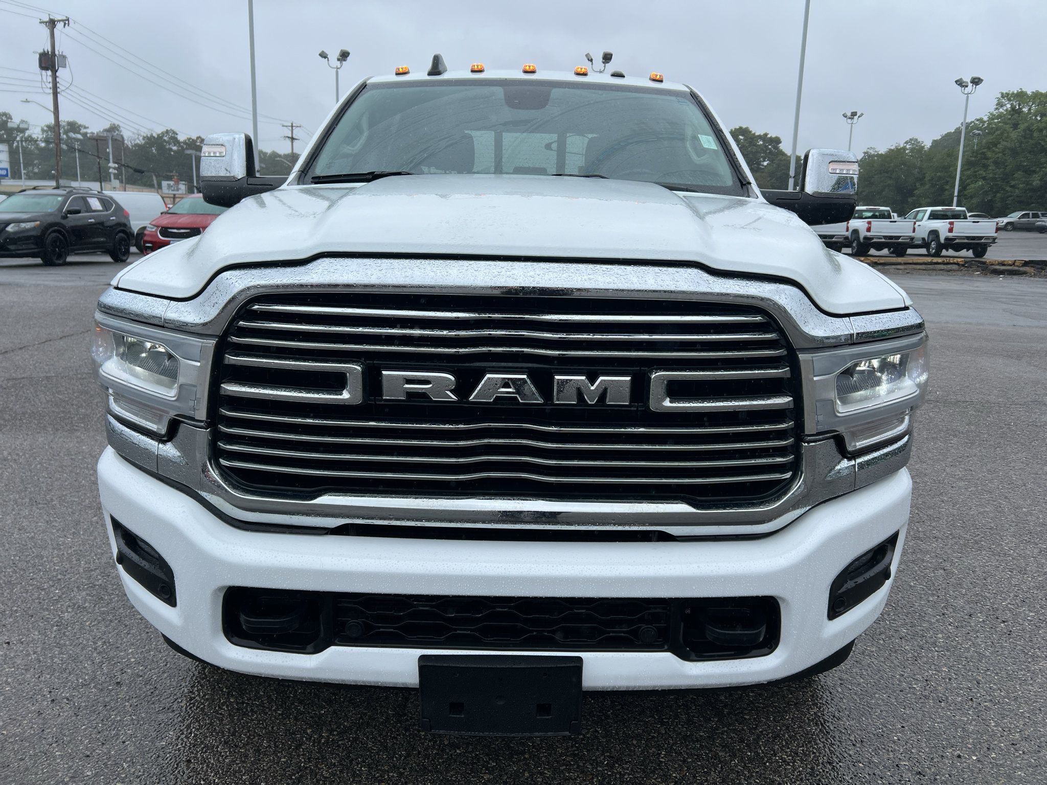 Used 2024 RAM 3500 Laramie AWD/4WD image 7