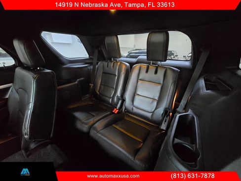 Used 2016 Ford Explorer XLT w/ Equipment Group 202A FWD image 32