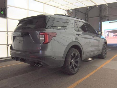 Used 2023 Ford Explorer ST w/ Equipment Group 401A AWD/4WD image 2