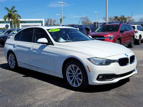 Used 2017 BMW 320i Sedan image 2