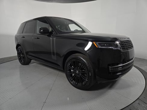 New 2025 Land Rover Range Rover SE image 15