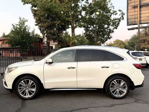 Used 2017 Acura MDX SH-AWD w/ Technology Package image 3