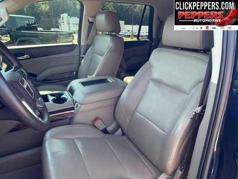 Used 2017 GMC Yukon SLE w/ SLE Value Package AWD/4WD image 14