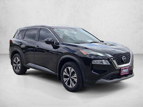 Used 2023 Nissan Rogue SV image 3