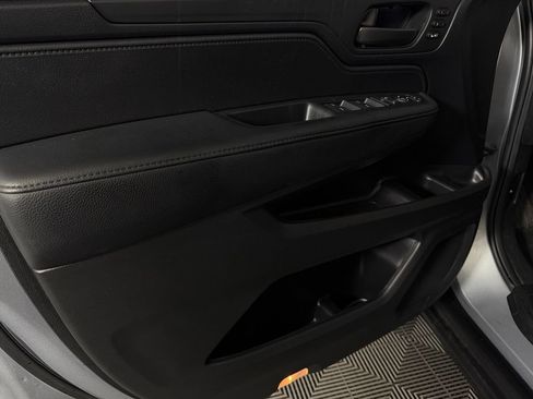 Used 2025 Honda Odyssey EX-L image 23