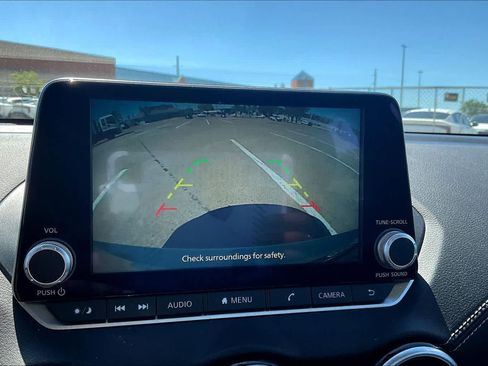 Used 2025 Nissan Sentra SV image 26