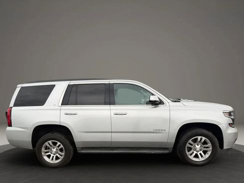 Used 2017 Chevrolet Tahoe LT AWD/4WD image 4