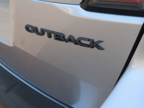 Certified 2025 Subaru Outback Onyx Edition image 12