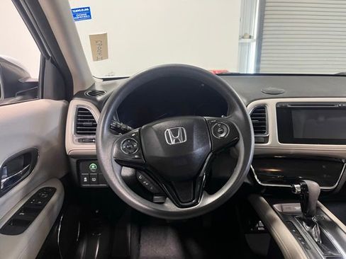 Used 2016 Honda HR-V EX image 21