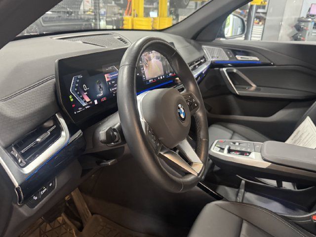 Used 2025 BMW X2 xDrive28i w/ Convenience Package AWD/4WD image 22
