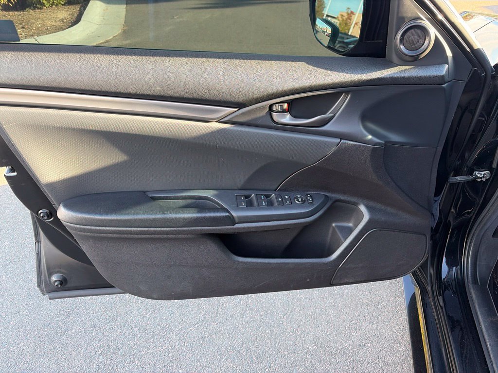 Used 2021 Honda Civic Sport image 19