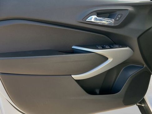 New 2026 Chevrolet Trax RS image 28