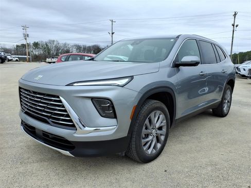 New 2026 Buick Enclave Preferred image 3