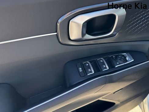 New 2026 Kia Sorento EX w/ EX Premium Package FWD image 11