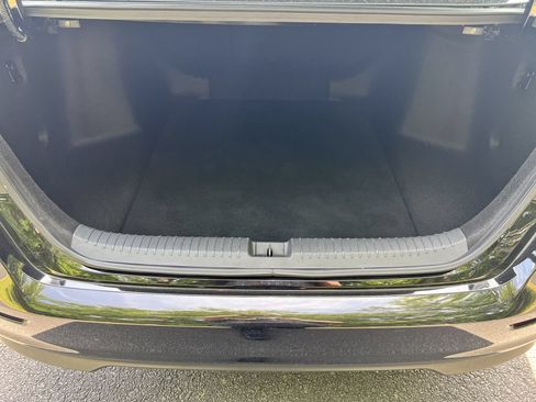 Used 2024 Honda Accord EX image 19