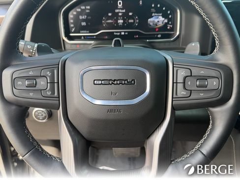 Used 2025 GMC Sierra 1500 Denali Ultimate AWD/4WD image 37