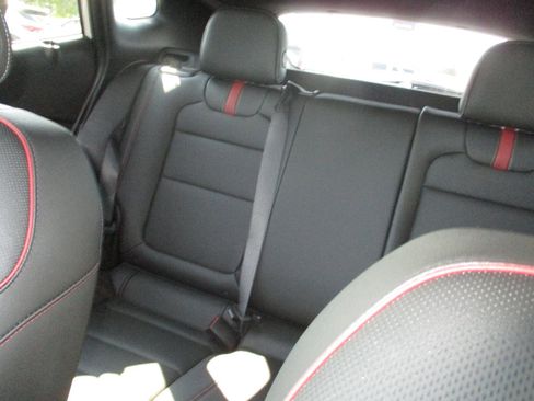 New 2026 Chevrolet Trax RS w/ Sunroof Package image 18