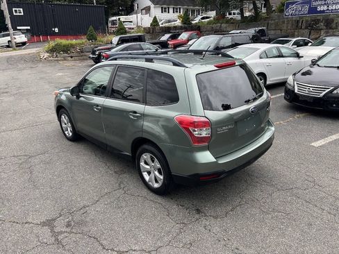 Used 2014 Subaru Forester 2.5i Premium w/ All-Weather Package AWD/4WD image 11