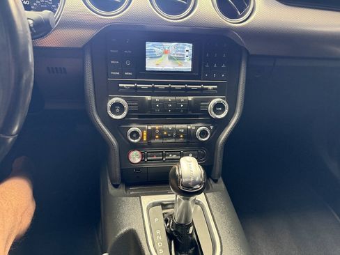 Used 2018 Ford Mustang GT RWD image 26
