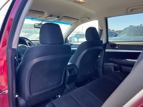 Used 2014 Subaru Outback 2.5i Premium w/ Accessory Value Package (OYZ) AWD/4WD image 13