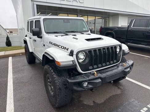 Used 2022 Jeep Wrangler Unlimited Rubicon image 1