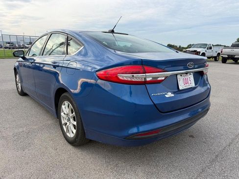 Used 2017 Ford Fusion S FWD image 5