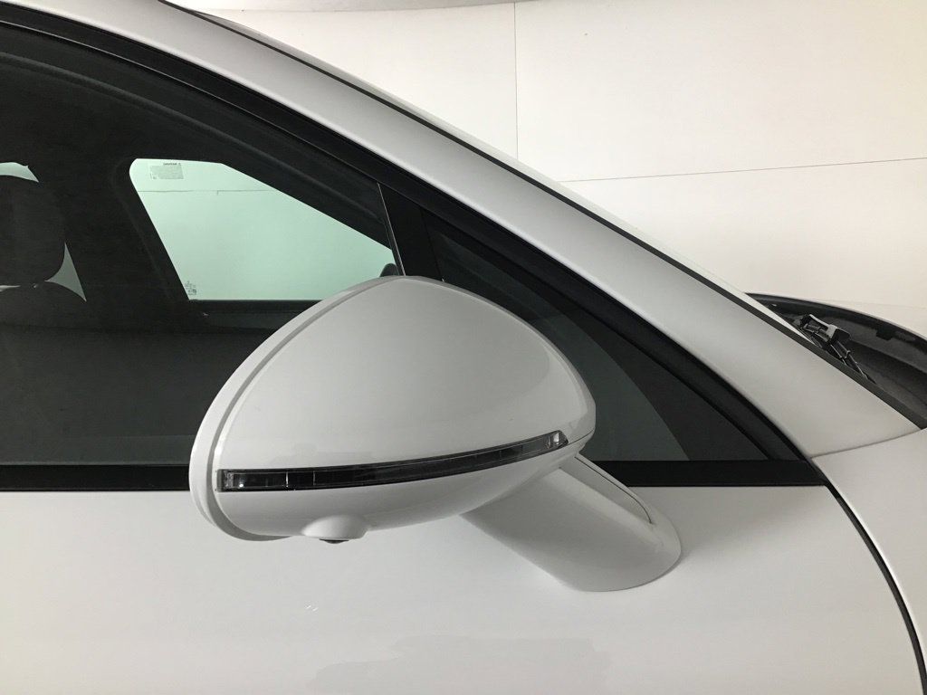 Certified 2026 Porsche Macan AWD/4WD image 21