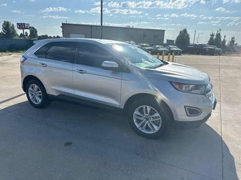 Used 2017 Ford Edge SEL w/ Equipment Group 201A AWD/4WD image 39
