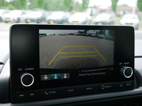 Used 2024 Honda CR-V LX image 27