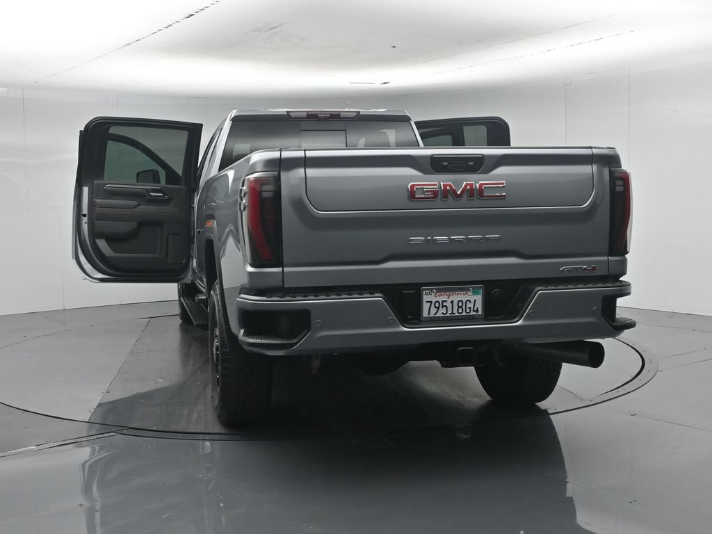 Used 2025 GMC Sierra 3500 AT4 w/ AT4 Premium Plus Package AWD/4WD image 38