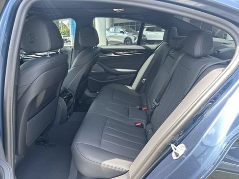 Used 2023 BMW 540i w/ M Sport Package RWD image 27