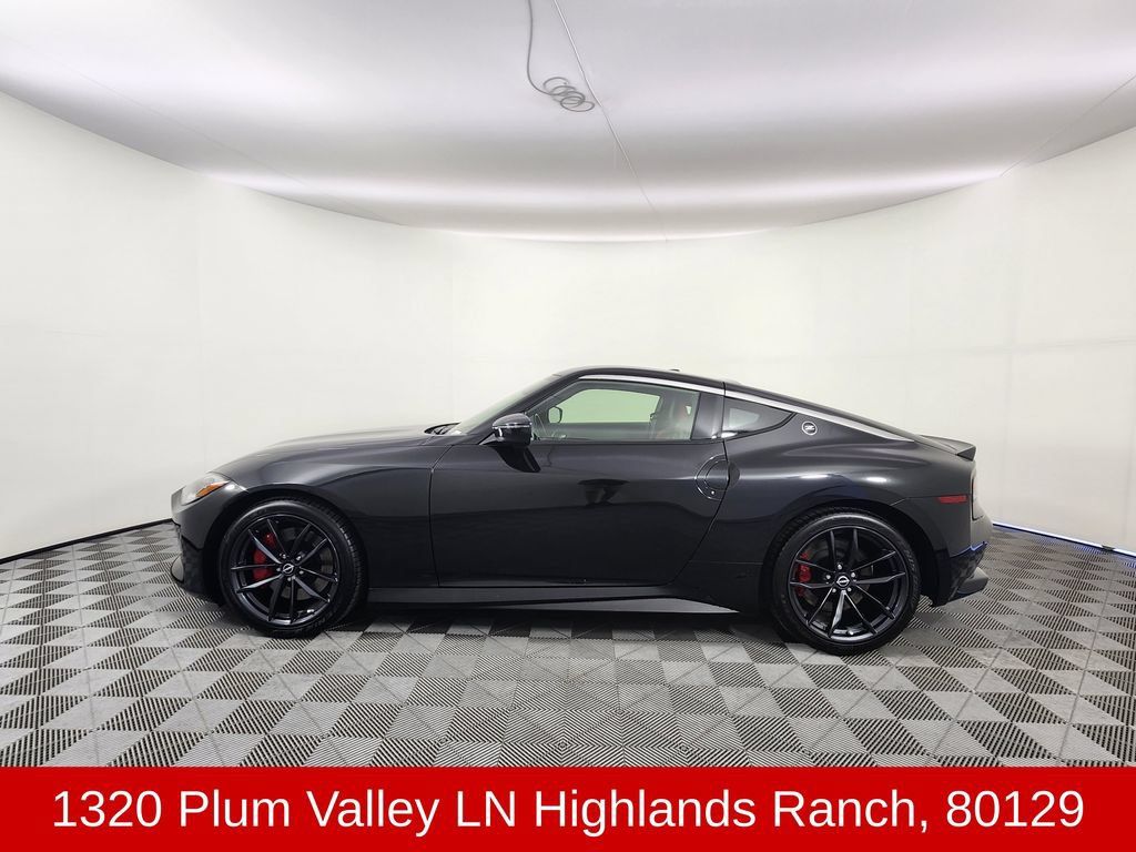 Used 2024 Nissan Z Performance w/ Floor Mat Package RWD image 2