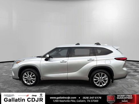 Used 2020 Toyota Highlander Limited AWD/4WD image 8