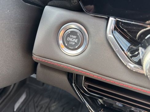 New 2025 Chevrolet Colorado Z71 w/ Midnight Edition image 28