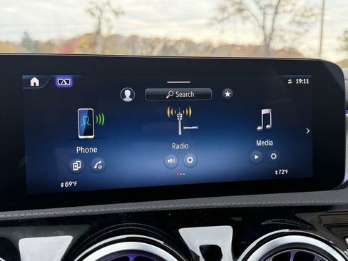 New 2026 Mercedes-Benz CLA 250 4MATIC image 34