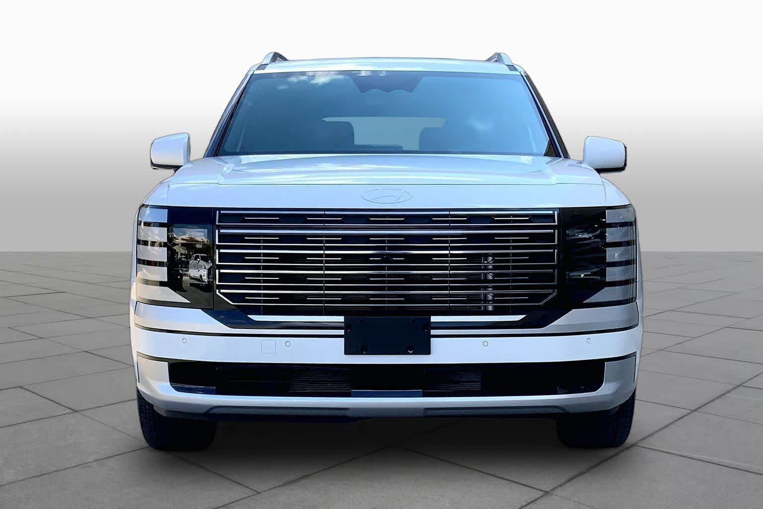 Used 2026 Hyundai Palisade Calligraphy AWD/4WD image 4
