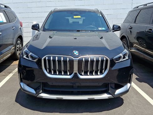 Used 2025 BMW X1 xDrive28i AWD/4WD image 2