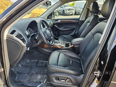 Used 2017 Audi Q5 2.0T Premium Plus w/ Technology Package AWD/4WD image 18