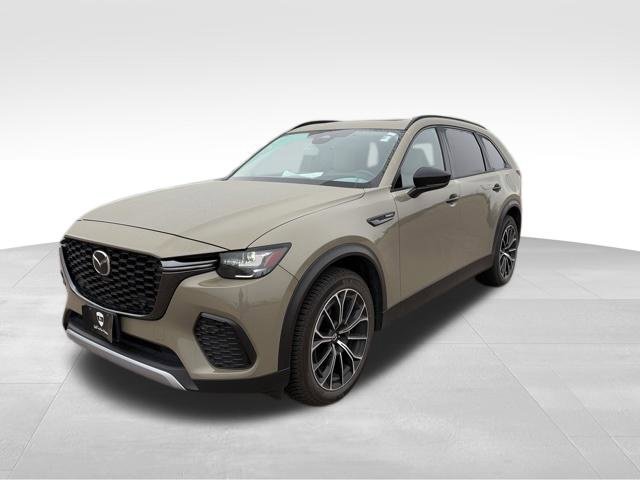 Used 2025 MAZDA CX-70 Plug-In Hybrid w/ Premium Pkg AWD/4WD image 3
