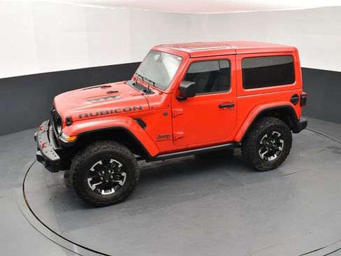 Used 2024 Jeep Wrangler Rubicon image 15