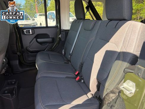 Used 2024 Jeep Wrangler Unlimited Sport AWD/4WD image 11