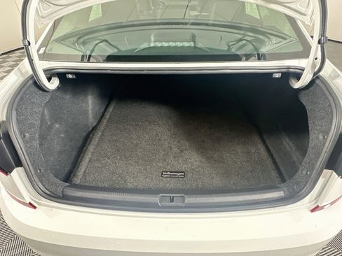 Used 2020 Volkswagen Passat 2.0T SE w/ Sunroof Package FWD image 28