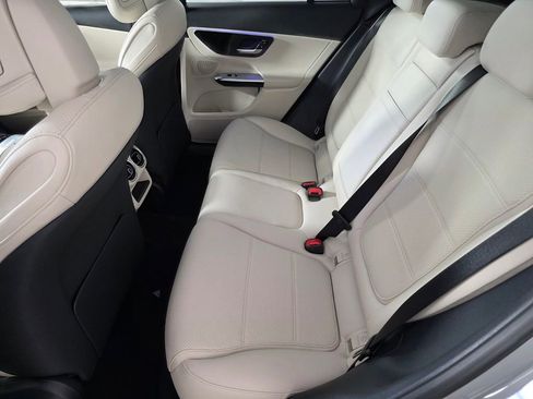 New 2026 Mercedes-Benz GLC 300 image 12