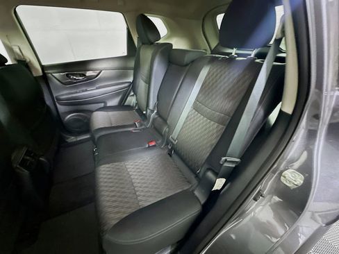 Used 2019 Nissan Rogue S w/ Special Edition Package FWD image 26