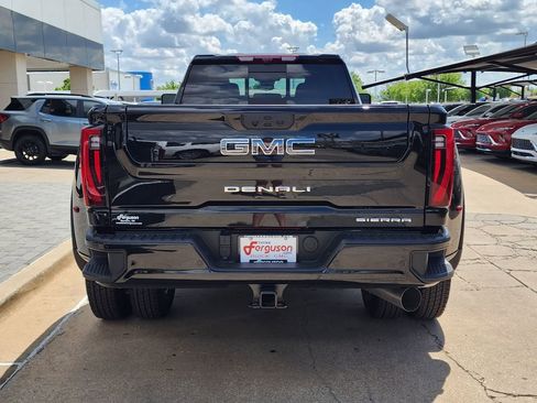 New 2026 GMC Sierra 3500 Denali Ultimate AWD/4WD image 4