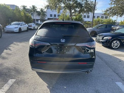 Used 2023 Honda HR-V Sport image 8