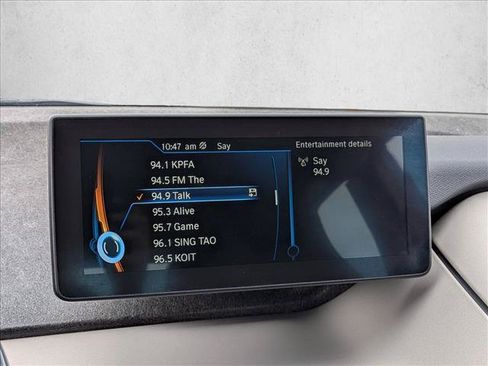 Used 2016 BMW i3 w/ Range Extender RWD image 13