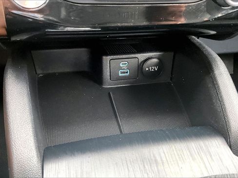 Used 2023 Ford Escape Active w/ Tech Pack #1 FWD image 32