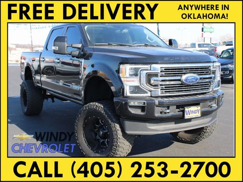 Used 2020 Ford F350 Limited image 1