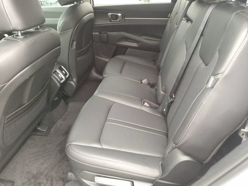 New 2026 Kia Sorento S FWD image 16